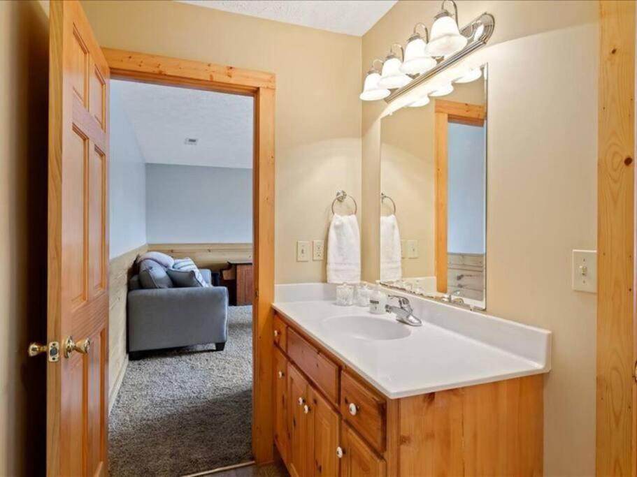 Villa Breathtaking Views Of The Smokies, 3 Mins To Gatlinburg Exterior foto